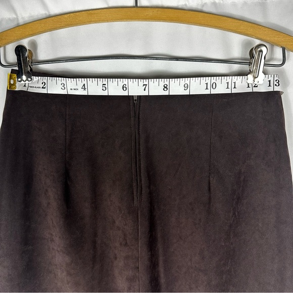 VINTAGE BROWN SUEDE LIKE PENCIL SKIRT - Picture 6 of 13